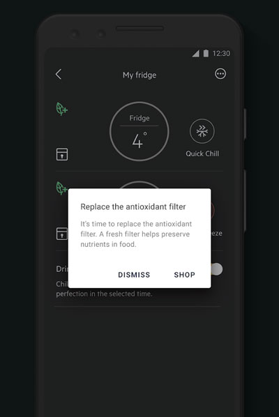 Visuel pr�sentant certaines des fonctionnalit�s disponibles dans l'application My AEG Kitchen pour contr�ler un r�frig�rateur connect�