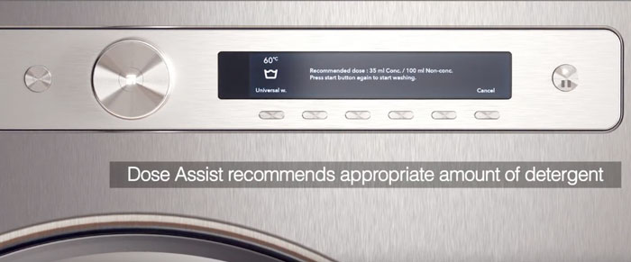 Visuel pr�sentant la fonction d'assistant de dosage des produits lessiviels Dose Assist sur un lave-linge Asko