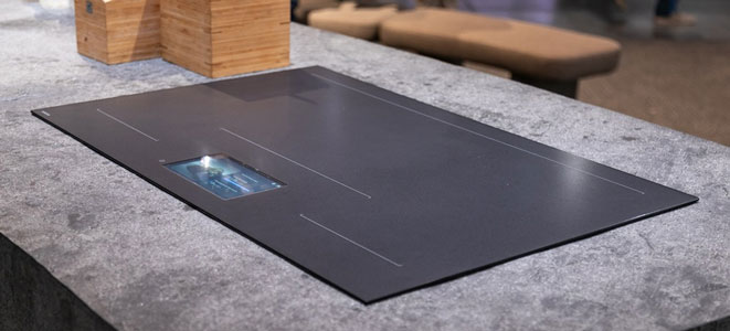 Table induction Samsung Anyplace avec zone flexible totale