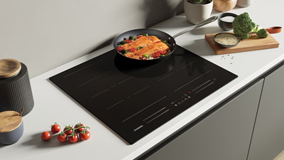 Table � induction dot�e d'une Flexi Zone